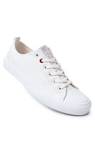 Baltas