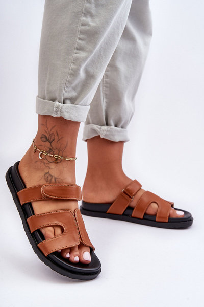 Papuci de femei clasice din piele cu Velcro Brown Amedon