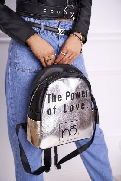 Classic Backpack NOBO Schwarz mit Silber NBAG-I1990-CM20