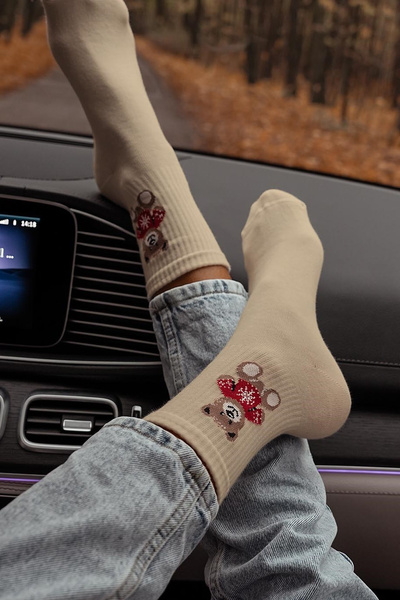 Damen Socken Bär im Pullover Beige