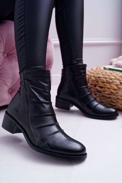 Schwarze Damenstiefel mit flachem Absatz aus Leder Laura Messi