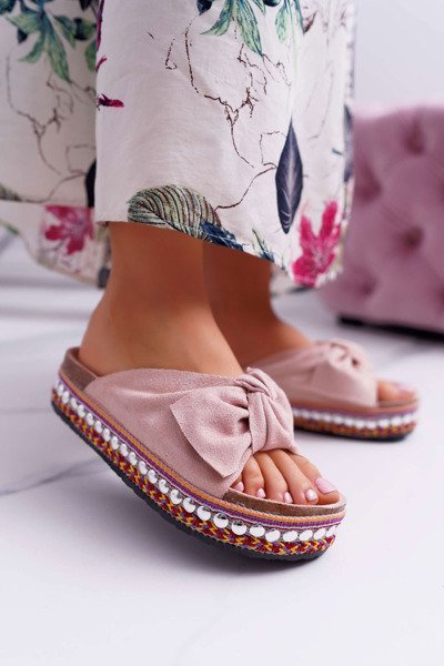 Női papucsok firkákkal, vastag talpú Pink Milady