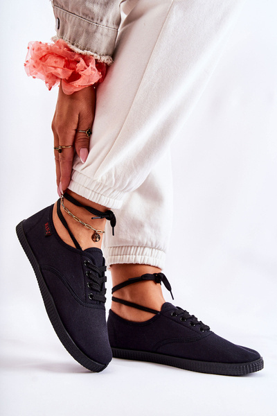 Baskets classiques pour femmes noires Dellis