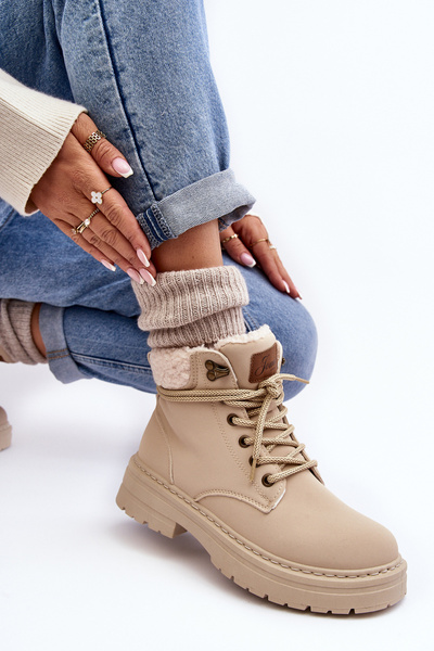 Női bőrcsizma szőrmével Világos bézs Lynnvia