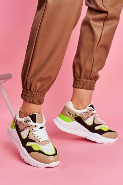 Women’s Sport Shoes Sneakers White Freak