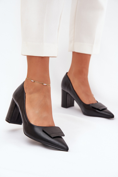Pumps Mit Verzierung Schwarz Celira