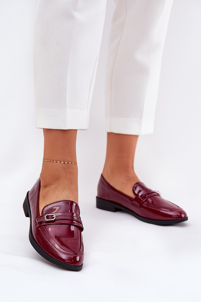 Mocassins Pour Femmes Laqués Avec Boucle Décorative Bordeaux Mollan