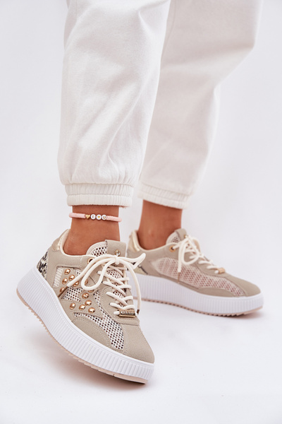Baskets Femme Avec Maille Et Clous Beiges Ogalda
