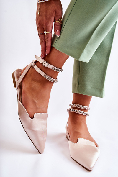 Sandales Pour Femmes À Bout Spitz Beige Amisha