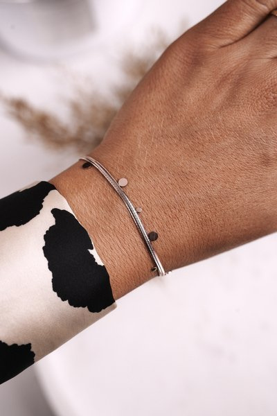 Delicate Bracelet with Circles Rose Gold Liliana