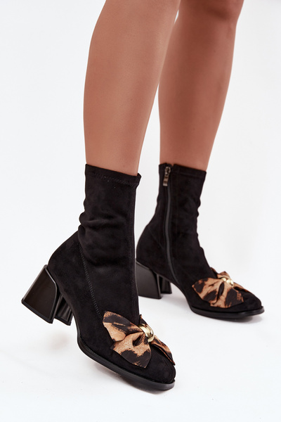 Women's ankle boots with bow on block heel D&A JC52-827 Black
