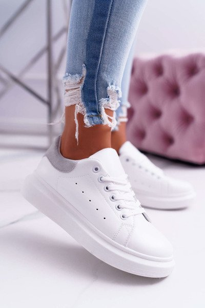 Chaussures sportives à semelle épaisse pour femmes, jupe blanche et grise