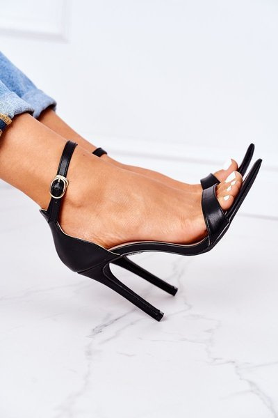 Sandales élégantes à talons hauts Lu Boo Noir