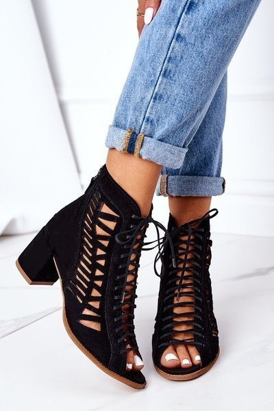 Bottines Daim Ajourées Maciejka 04040-01 Noir