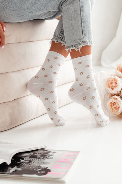 Damen Socken Mit Kleinen Blumen Weiße