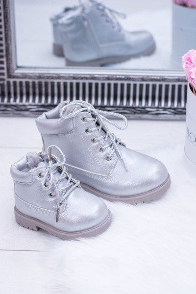 Bottes de trappeur isolées argentées pour enfants Dexter