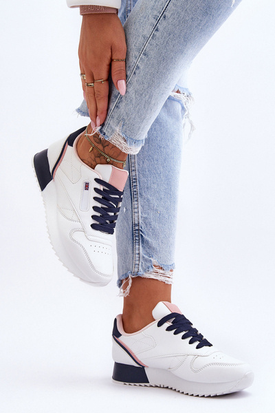 Leder-Schnür-Plateau-Sportschuhe Weiß und Marineblau Merida