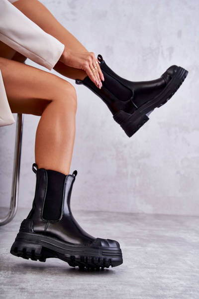Bottes de travail hautes classiques noires Bassti