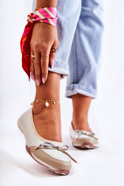 Ballerines En Cuir Ajouré Blanc-Beige Erdola