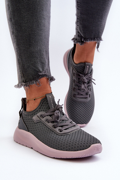 Chaussures de sport pour femmes 4F 4FRSS24FSPOF056 noir