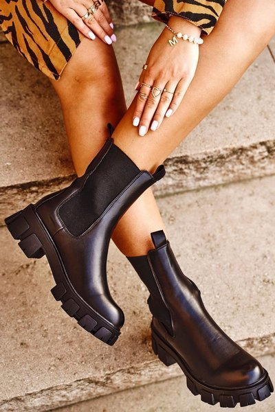 Women's Chelsea Boots On Chunky Platform Black Genius