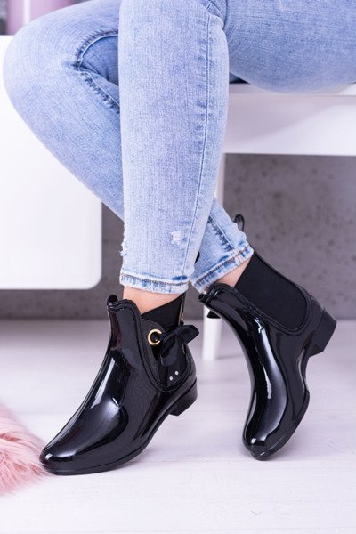 Bottines Chelsea Galoshes pour femmes laquées noires Someday