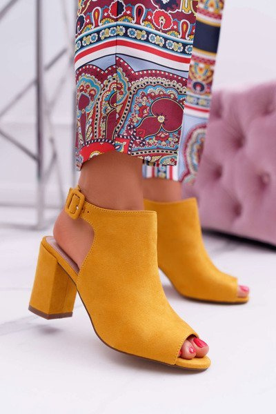 Női tűsarkú szandál Peep Toe Yellow Esta-val