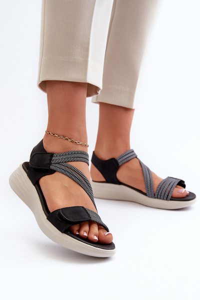 Bequeme Damen Sandalen mit Klettverschluss Schwarz Eladora