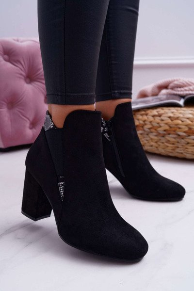 Cizme de stiletto pentru femei din piele de căprioară neagră Jollow