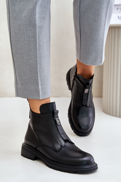 Leather Ankle Boots With Flat Heel Warm Black Komisa