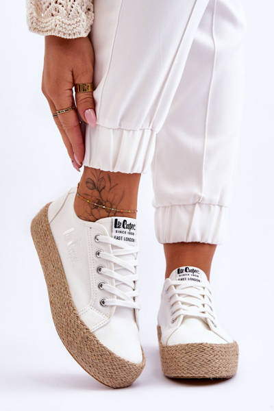 Adidaje împletite la modă Lee Cooper LCW-23-31-1796L White