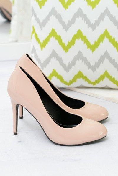 Smėlio spalvos lakuoti Sophia Stilettos