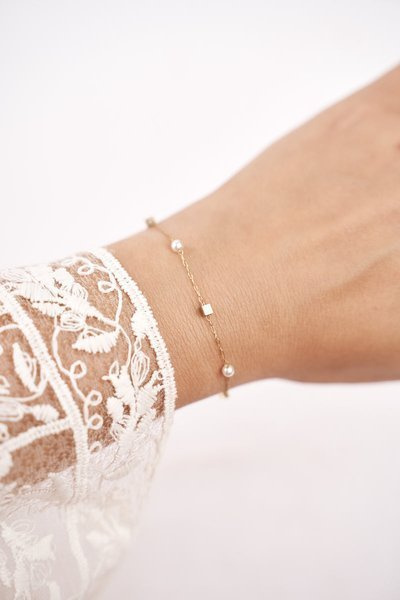 Bracelet Femme Celebrity Or Avec Perles Carré