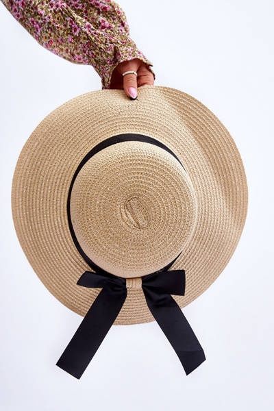 Klassischer Damenhut mit Schleife beige