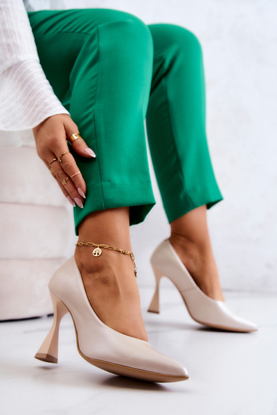 Escarpins en cuir à la mode Lewski Shoes 3181 Beige