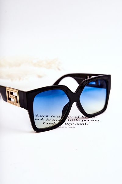 Fashionable Women's Sunglasses V120045 Black and Blue