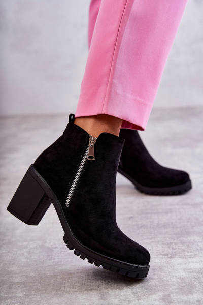 Bottes En Daim À Talons Hauts Avec Fermeture Éclair Noir Sevione