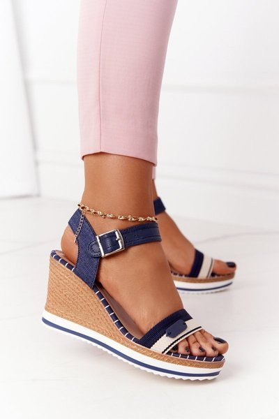 Marineblaue tropische Sandalen auf Stöckelschuhen