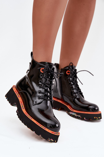 Damentalbooties aus lackiertem Naturleder mit Isolierung Artiker 57C0061 Schwarz