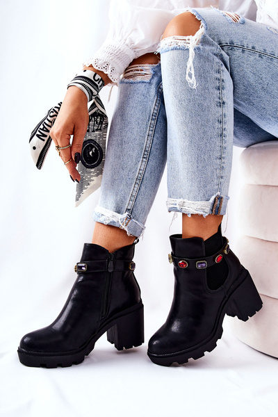 Damen Leder Stiletto Stiefel mit Kristallen Schwarz Macbeth
