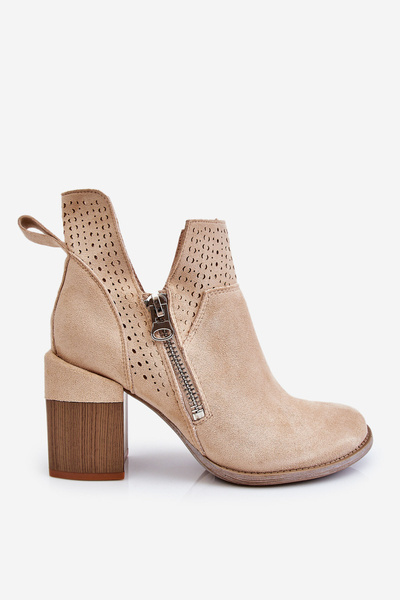 Suede Boots On Chunky Heels Light beige Camden