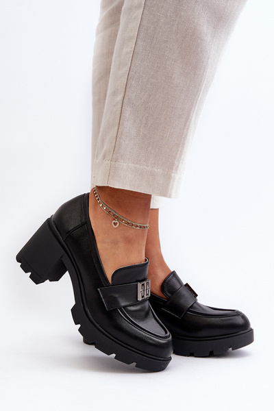 Chaussures femme sur talon épais avec ornement Noir Ranunca