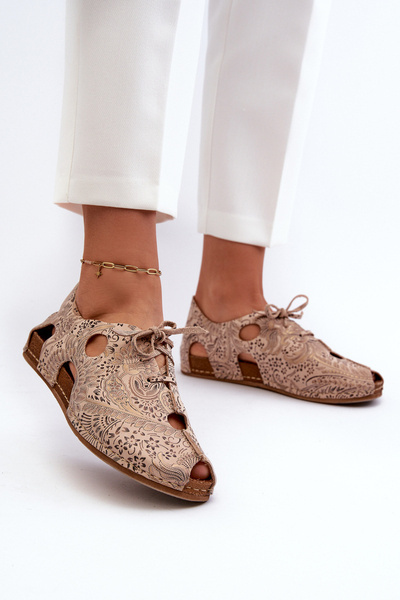 Chaussures en cuir pour femmes Maciejka 05850-22 Beige clair