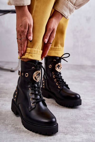 Leder Damenstiefel mit Nieten Schwarz Leticia