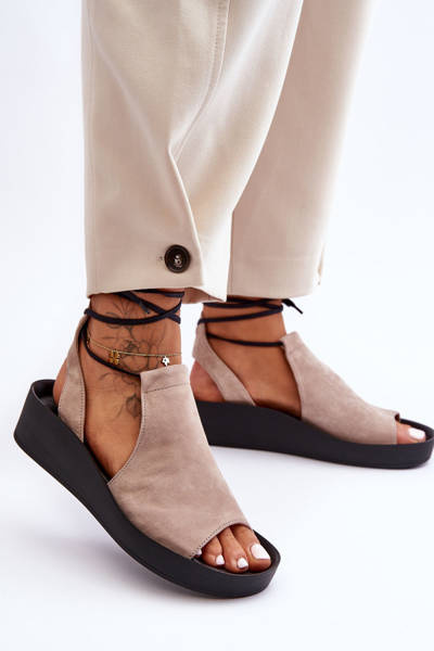 Zazoo 2743 Sandales compensées en daim Beige
