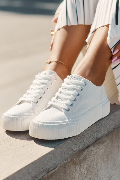 Baskets Femme En Tissu Big Star RR274405 Blanches