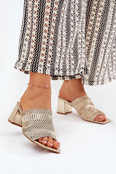 Sandales Dames Avec Tressage Sur Talon Doré Ciariloria