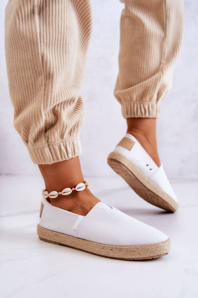 Divatos női Espadrilles Cross Jeans JJ2R4001C fehér