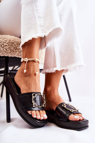Pantoufles en cuir à la mode pour femmes noires Adaline