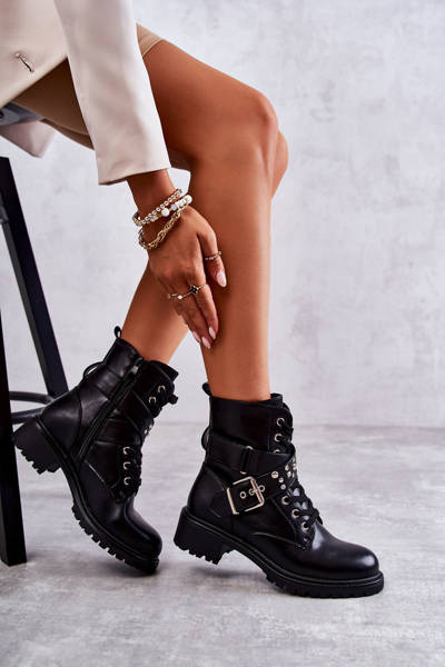 Bottines En Cuir Avec Ceinture Et Clous Noir Lanelly